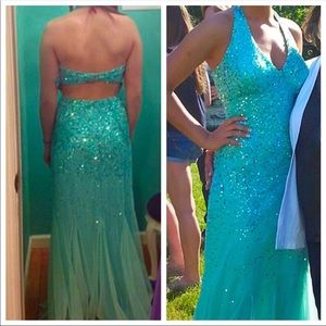 PROM DRESS